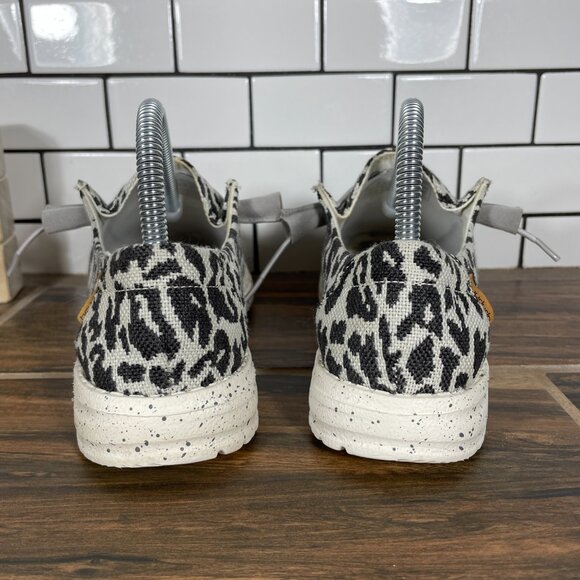 Hey Dude Wendy Womens Size 6 Shoes Woven Cheetah Print Moc Toe Comfort Slip Ons - Picture 4 of 13